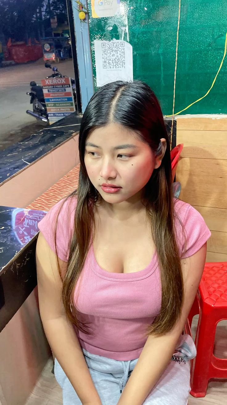 What is the meaning of “bocil”? – Question about Hijab Viral Top Global Official Video Indo Terbaru 2025